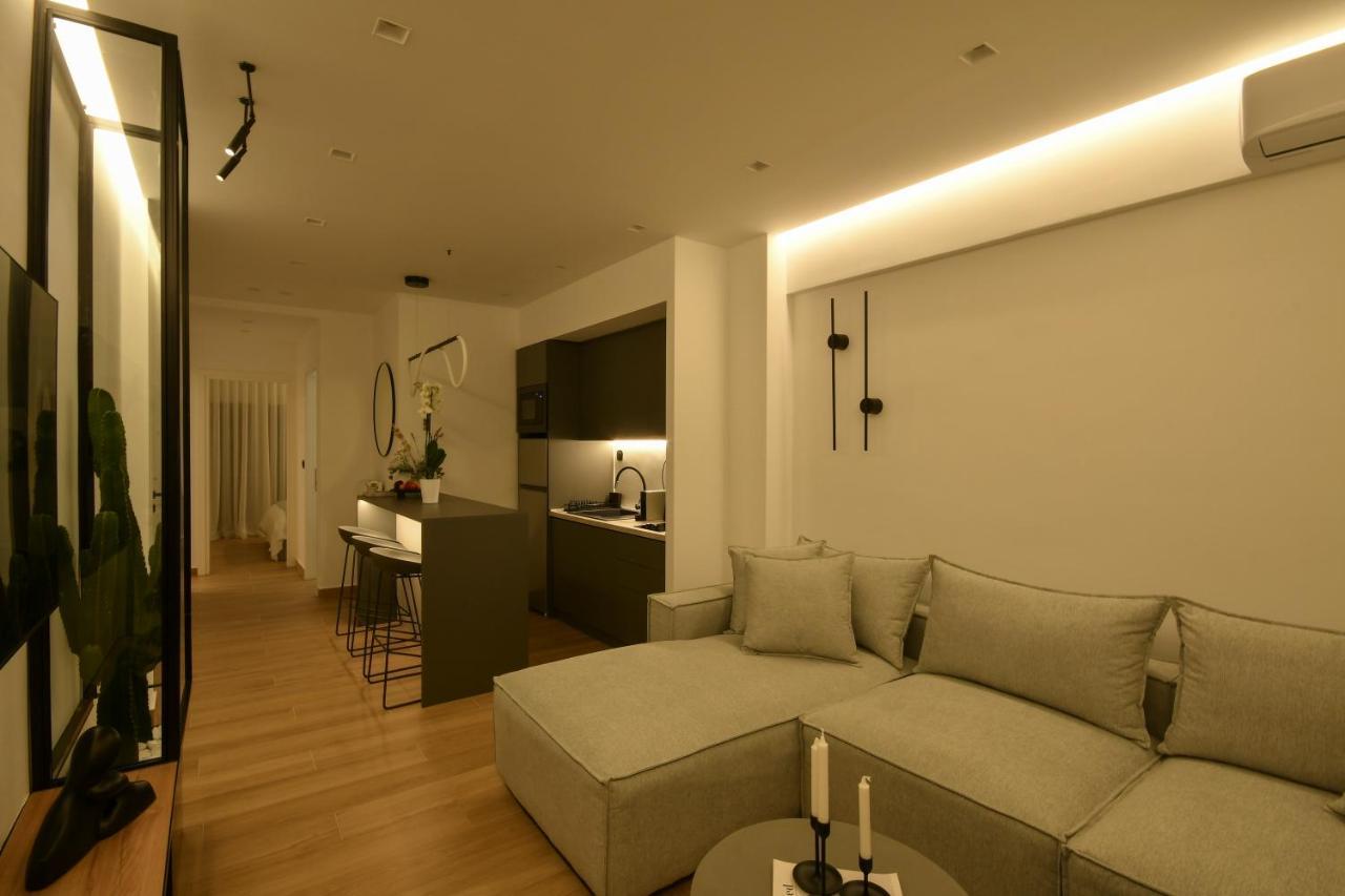 סלוניקי Luxury Downtown Apartment C2 מראה חיצוני תמונה