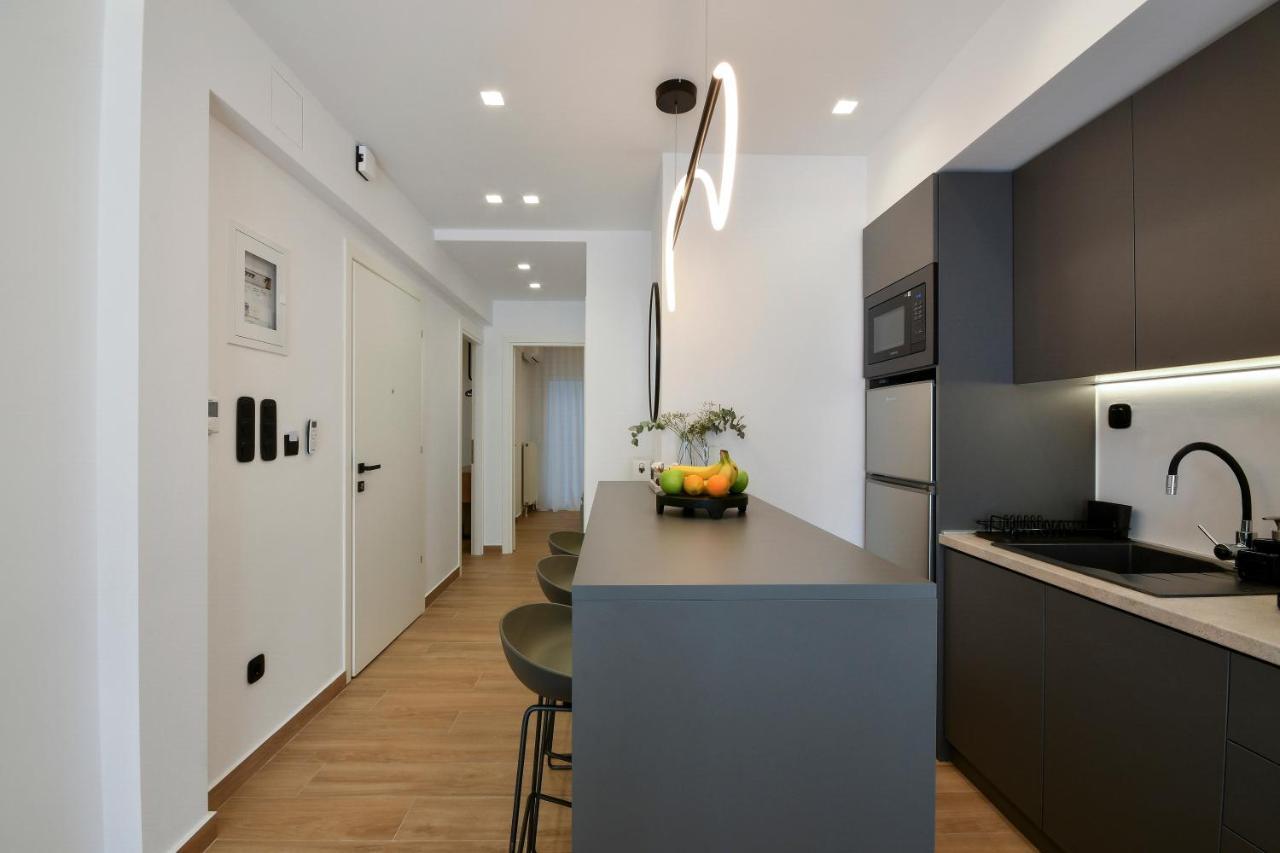 סלוניקי Luxury Downtown Apartment C2 מראה חיצוני תמונה